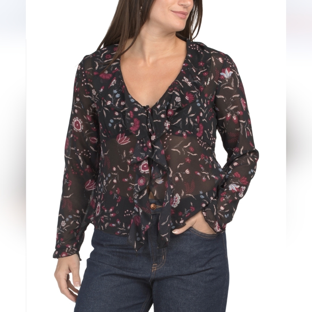 Muse Women's Black Long Sleeve Printed Blouse
